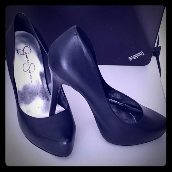 Jessica Simpson platform pumps - Picture 2 of 5